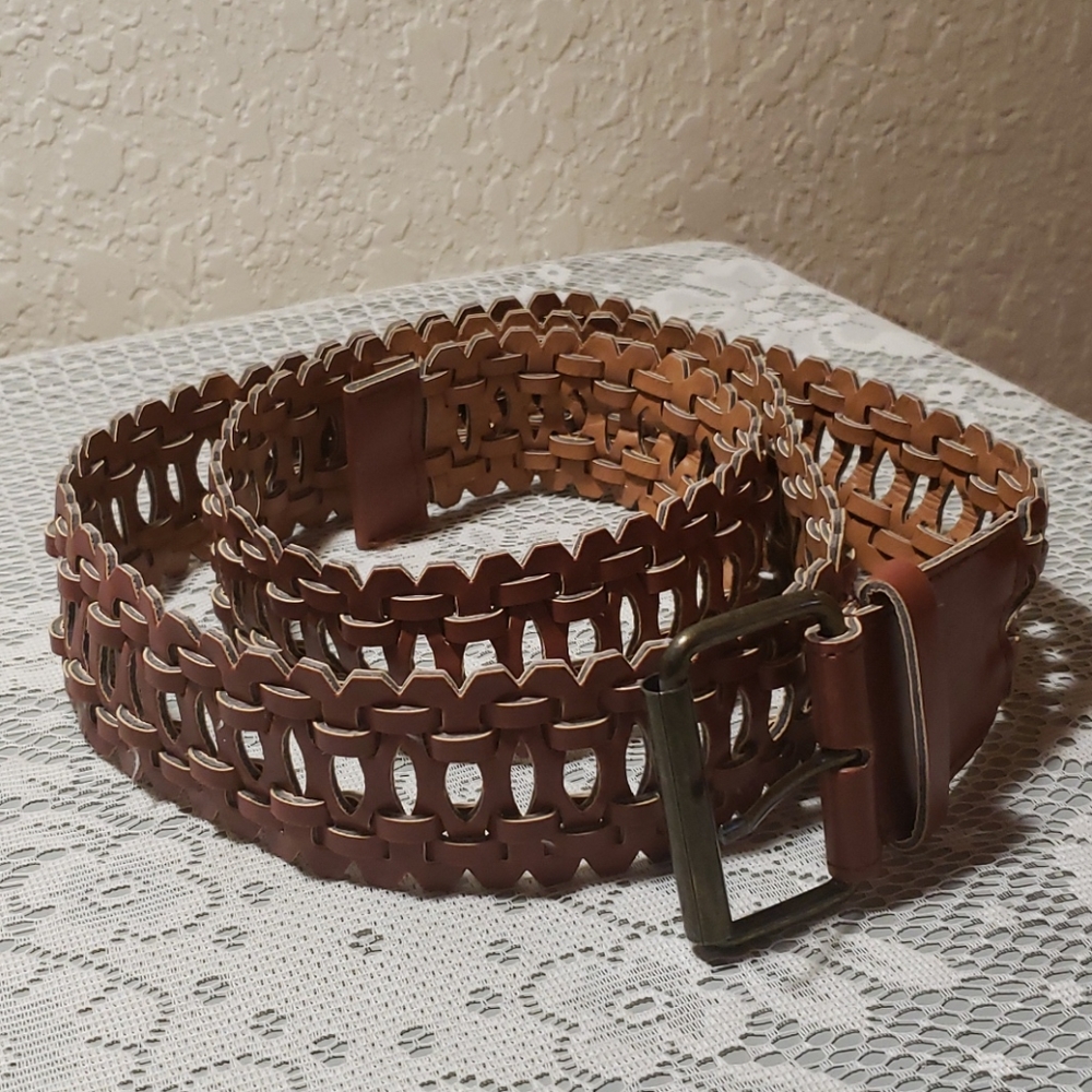 Ladies belt